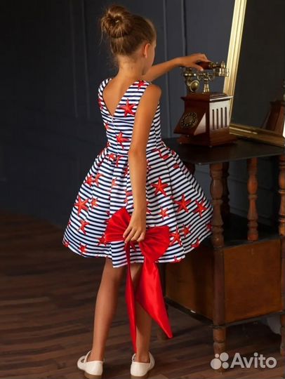 Платье нарядное 122 р-р