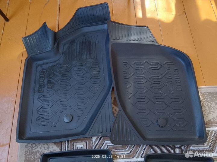 Коврики в салон на гранту