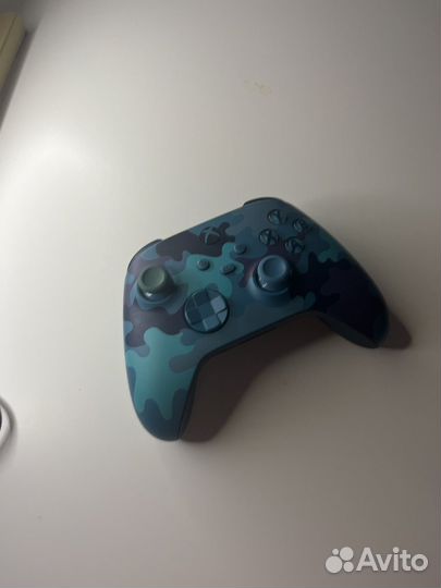Геймпад xbox series s/x в хорошем состоянии