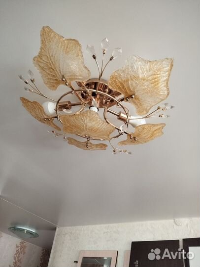 Люстра подвесная потолочная