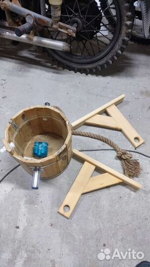 Кадка деревянная