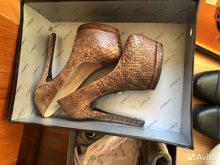 Обувь женская