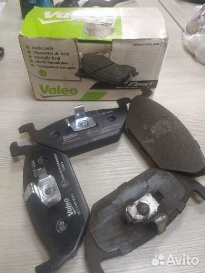 Колодки тормозные передние