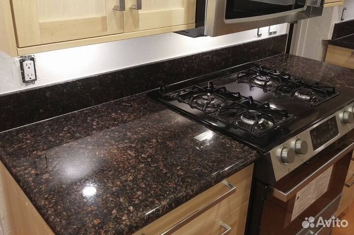 Столешницы из кварца