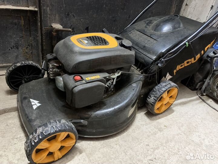 Газонокосилка бензиновая самоходная бу