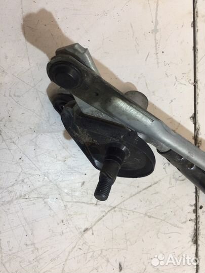 Трапеция стеклоочистителей (Kia Soul)