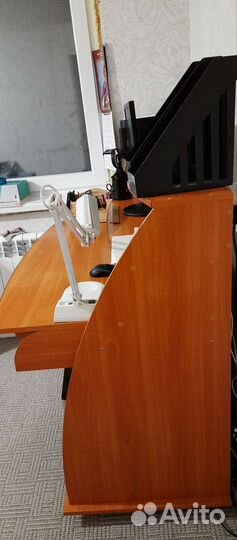 Компьютерный стол