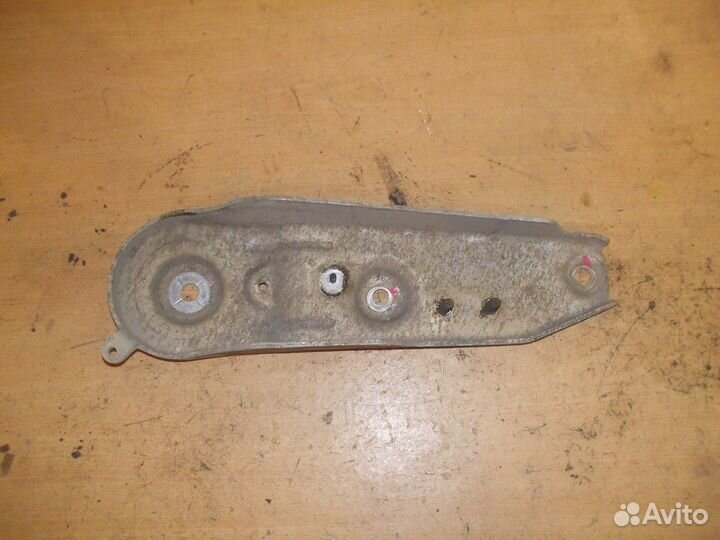 Задняя тяга правая (BMW 5, BMW 6)