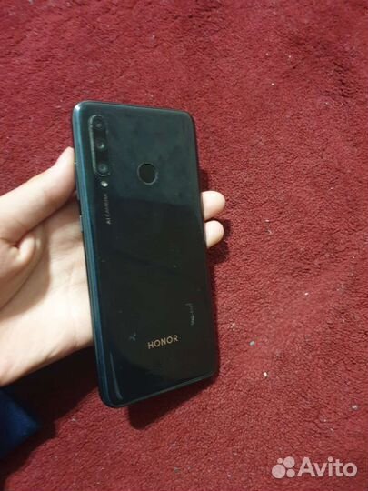 Телефон huawei honor 10i