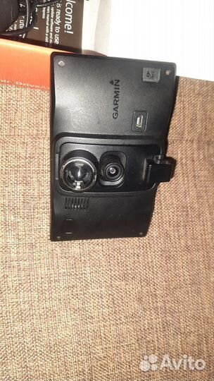 Навигатор-видеорегистратор Garmin Drive Assist 50