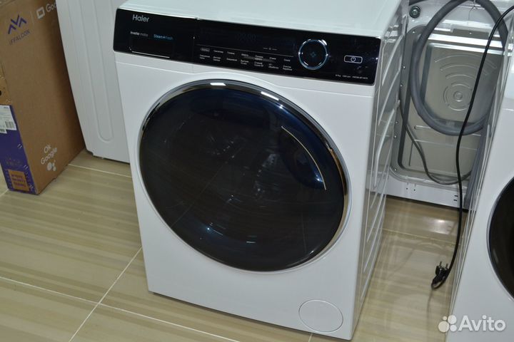 Стирально сушильная машина Haier HWD80-BP14979