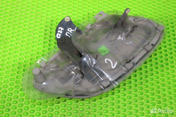 Ручка двери внутрен. правая Chevrolet Tahoe GMT400