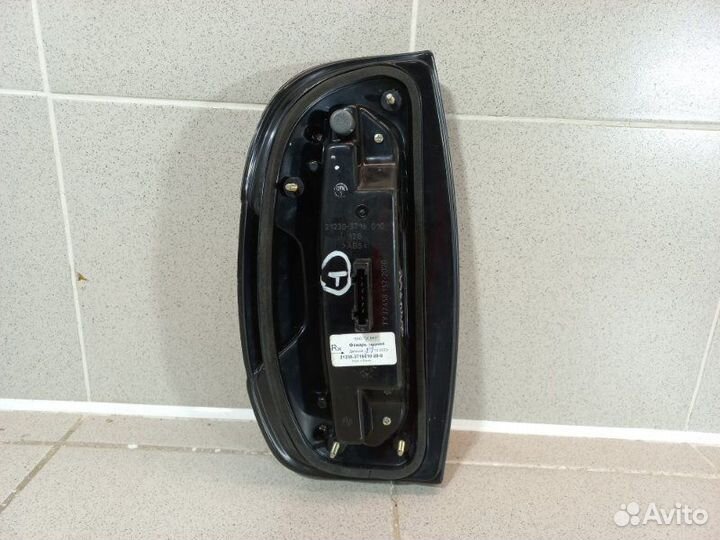 Фонарь задний правый LADA Niva Travel