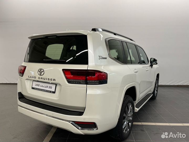 Toyota Land Cruiser 3.3 AT, 2022, 15 км