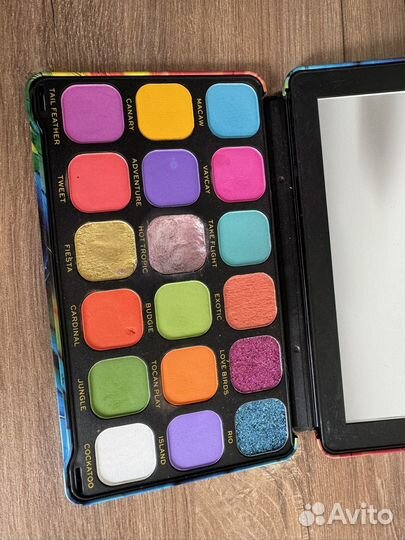 Палитра теней revolution