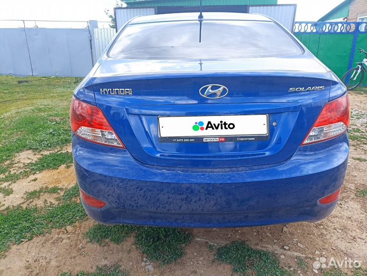 Hyundai Solaris 1.4 МТ, 2012, 180 000 км