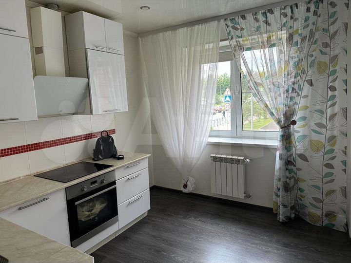 2-к. квартира, 51,7 м², 1/15 эт.