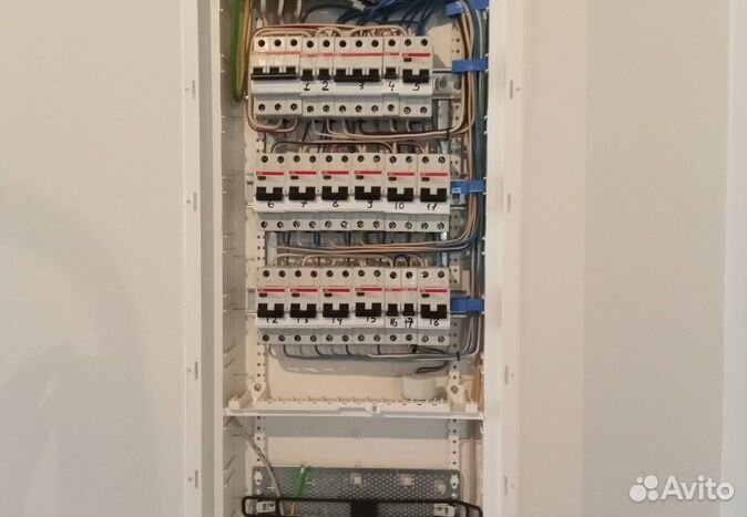 Установка розеток, выключателей. Ремонт