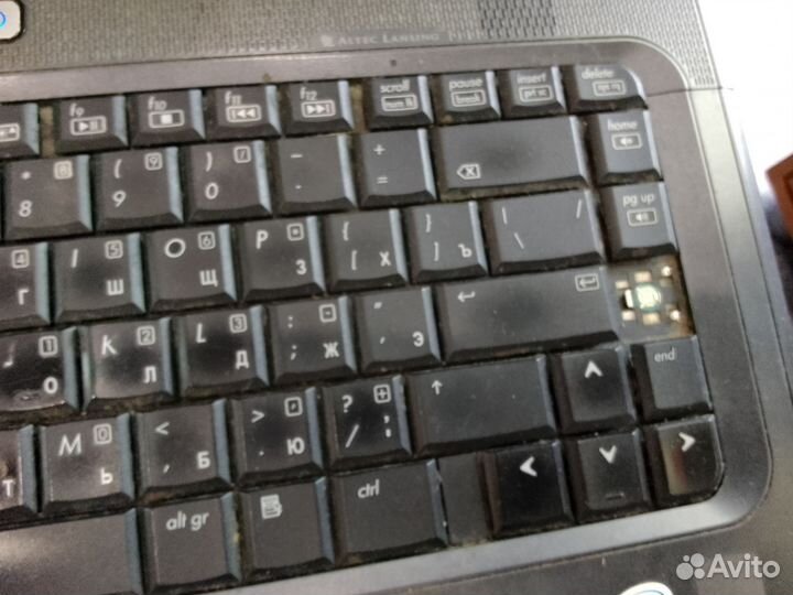 Ноутбук hp compag presario c 700