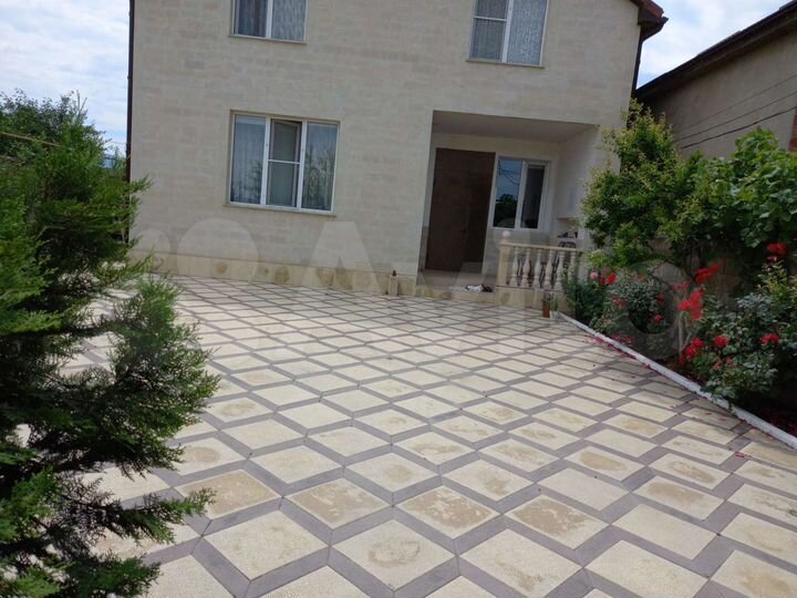 Дом 160 м² на участке 3 сот.