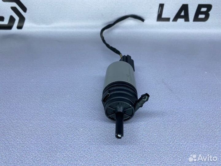 Насос омывателя стекла Bmw 5 E61 рестайлинг N53B30