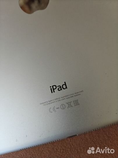 iPad 1475