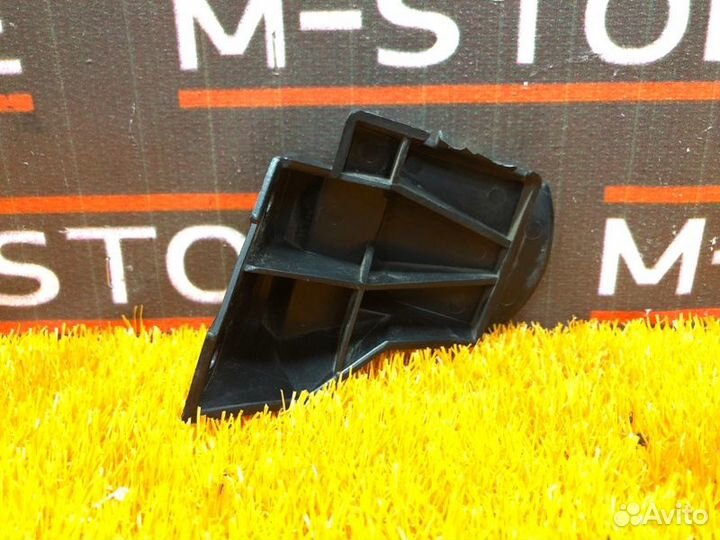 Крепление бампера заднее левое Bmw 3-Series E46