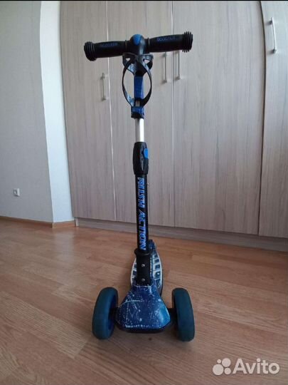 Самокат детский трехколесный бу
