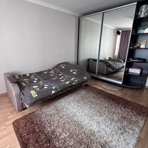 2-к. квартира, 57 м², 5/5 эт.