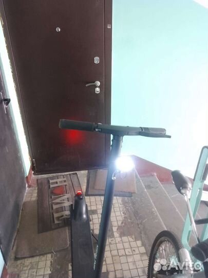 Электросамокат neoline t24 новый