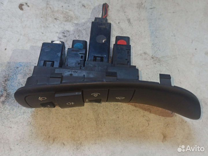 Блок кнопок Киа маджентис 2