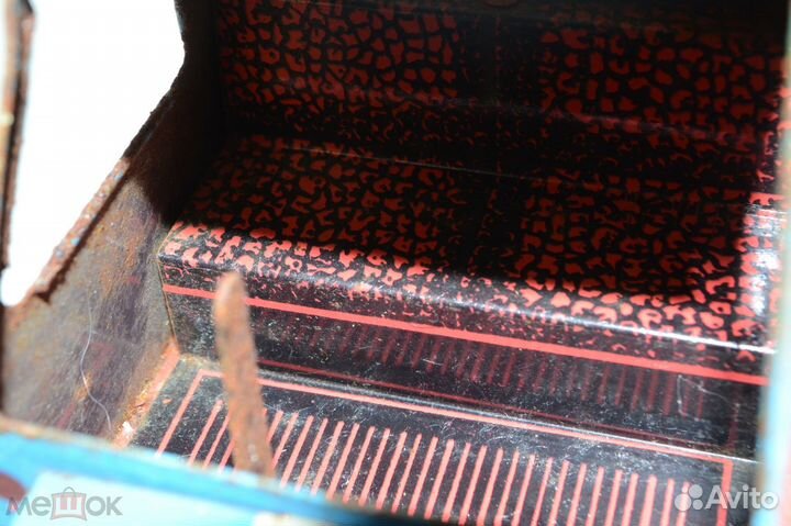 Игрушка СССР Трактор Гусеничный Механический