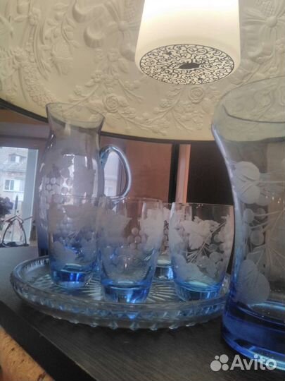 Графин Виноград цветное купаросное стекло.и еще