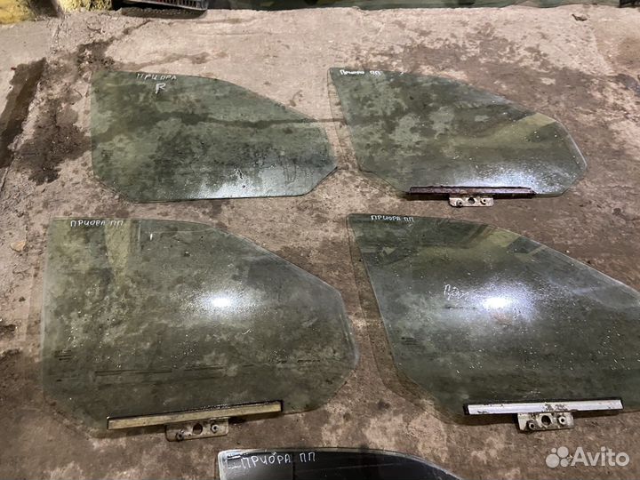 Стекло переднее правое LADA Priora Vaz 2110 2112