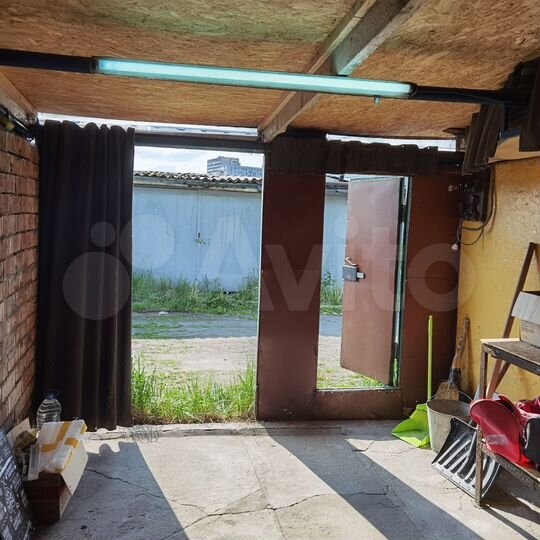 Гараж, 18 м²