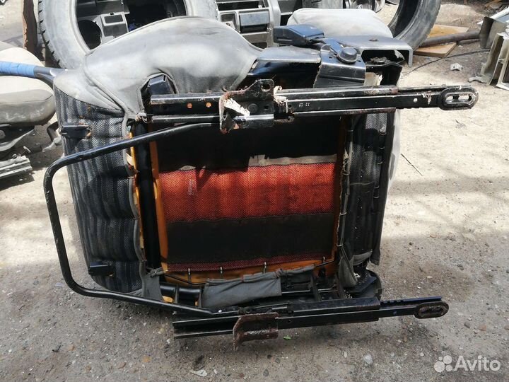 Сиденье Опель Фронтера А