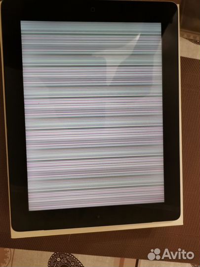 Продаю iPad (3 поколение) 16 гб Wi-Fi + 4g