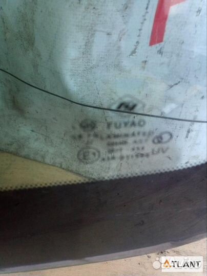 Лобовое стекло nissan cube