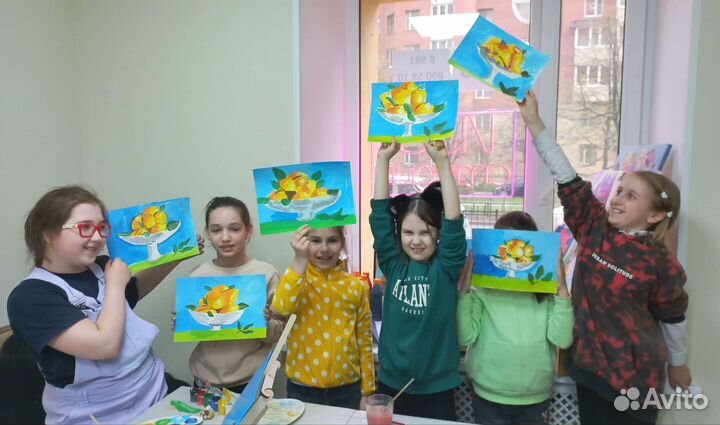 Выездной мастер класс для детей по рисованию