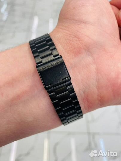 Часы наручные Casio A-168wegb-1B
