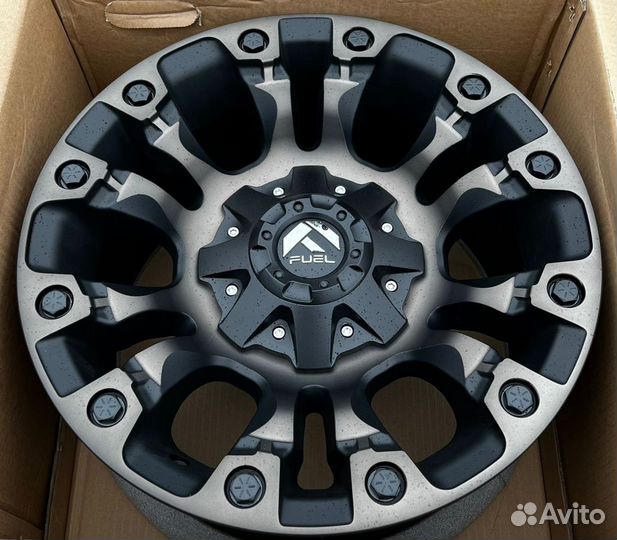 Диски Fuel R18 5x139.7 ET20 Dodge Ram 1500