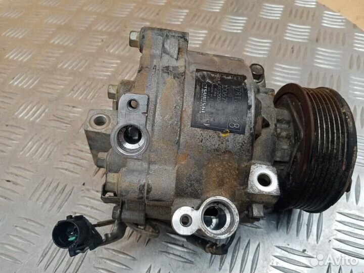 Компрессор системы кондиционирования Mitsubishi Ou