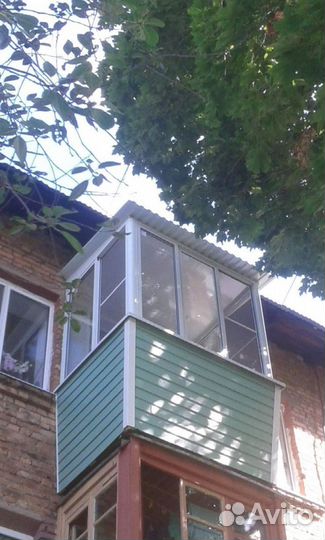 Остекление балкона и установка пластиковых окон