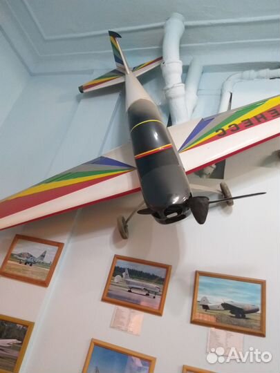 Радиоуправляемая модель самолёта