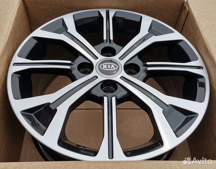 Kia Rio, Hyundai Solaris R15 новые