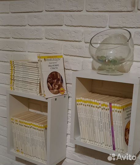 Книги, женские любовные романы зарубежные