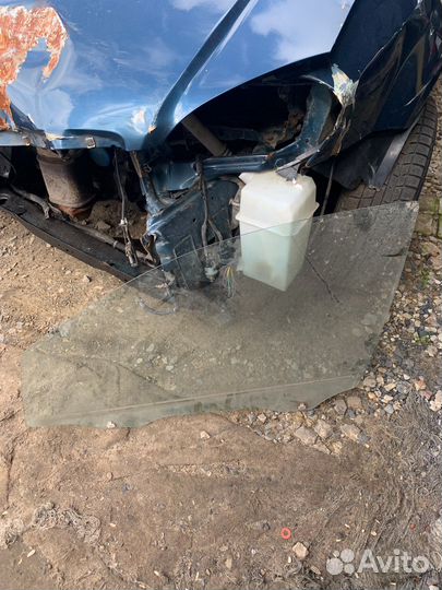 Стекло передней двери chevrolet aveo t250