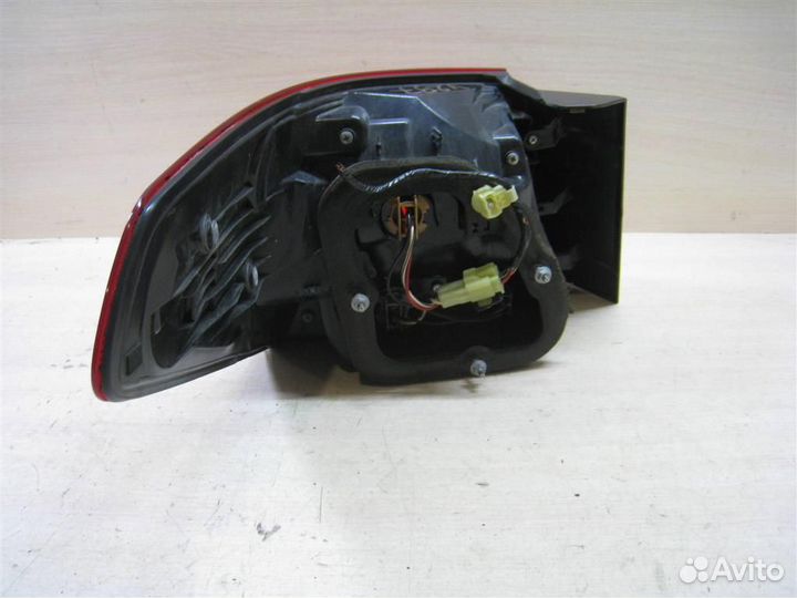 Фонарь задний наружный правый Subaru Legacy/ Outb