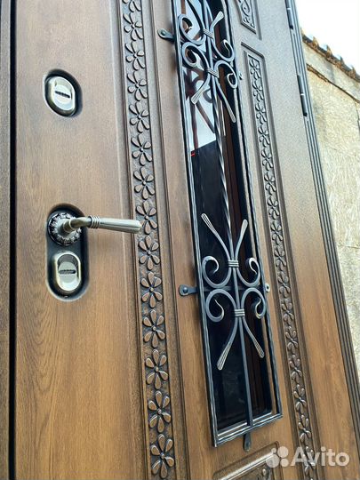 Входная дверь с терморазрывом Лацио wite Дуб