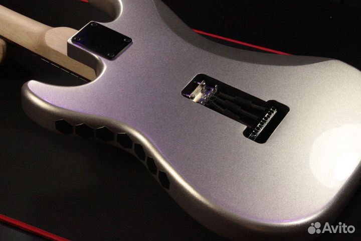Электрогитара Баритон Stratocaster Серый металлик